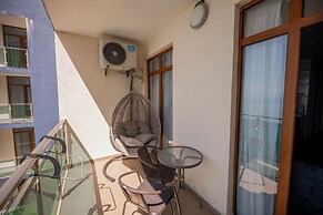Fresh Wave Hotel