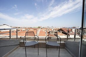SECOND SUIT OTEL