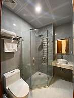 Daily Hotel