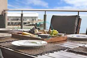 ZEN PARADISE - 2BR Waterfront Ocean View