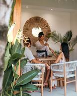 Kalea Villas