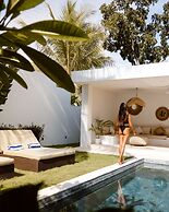 Kalea Villas