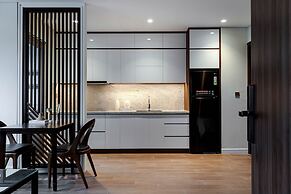 MK Riverside Apartment By Haviland