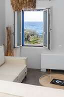 Alsea Seafront Apartments