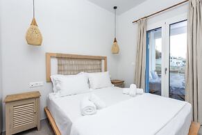 Alsea Seafront Apartments