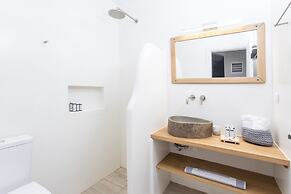 Alsea Seafront Apartments