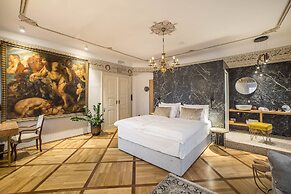 Hotel Pok Garni