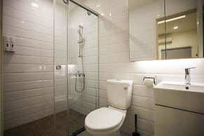 Ice homestay