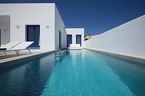 Thadeos Villa
