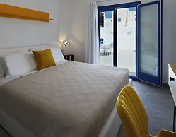 Thadeos Villa
