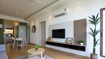 Bali Deluxe Melaka By I Housing