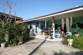 Ooy's Garden Resort