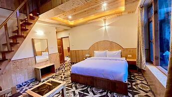 BSR Resort by Apple Orchards