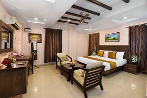 Le Crescent Hotel by Trot