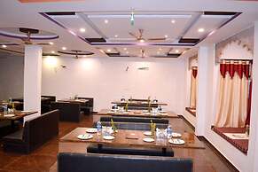 Rudraksh Hotel & Restaurant