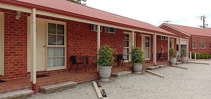 The Lydoun Motel