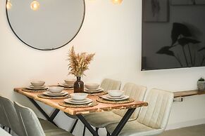 Spacious 3BR Apt w Garden Ramat Hasharon