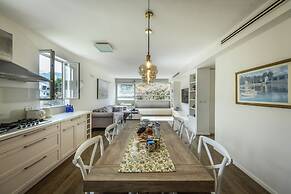 Stunning 2BR Apartment in Beeri