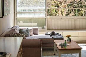 Stunning 2BR Apartment in Beeri