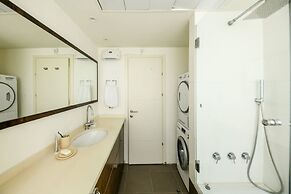 Stunning 2BR Apartment in Beeri
