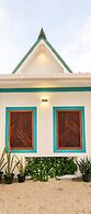 Vaagali Inn