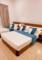 Vaagali Inn