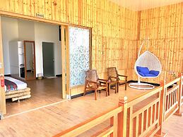 Bayview Beach Resort East Lombok