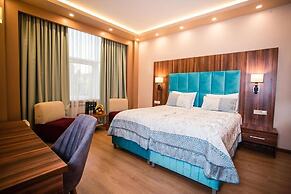 Pilot Apart Hotel