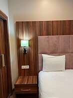 Pilot Apart Hotel