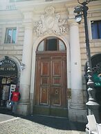 Emperooms Guest House