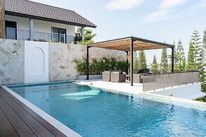 Sunset City View Villa 5 BR with a Private Heated Pool