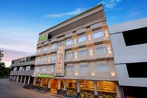 Lemon Tree Hotel Bhopal