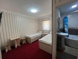Shodlik Guest House