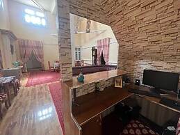 Shodlik Guest House