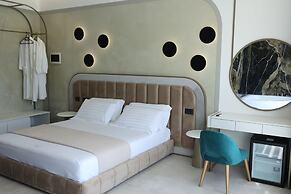 Comfort Suites