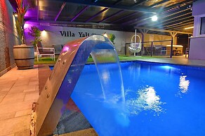 Luxury Villa with heated pool in Zfat