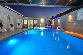 Luxury Villa with heated pool in Zfat