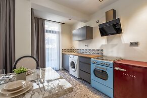 Wolf Suites