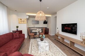 Wolf Suites