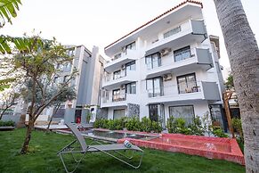 Wolf Suites