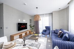 Wolf Suites