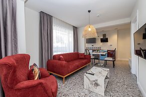 Wolf Suites