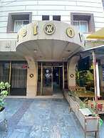 Otel OVA