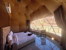 Adel rum camp