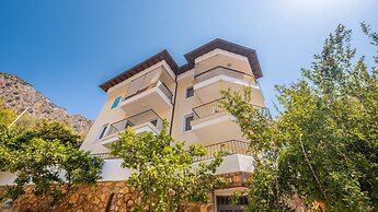 Sea Mist Suites