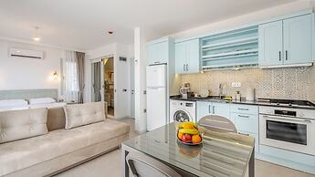 Sea Mist Suites
