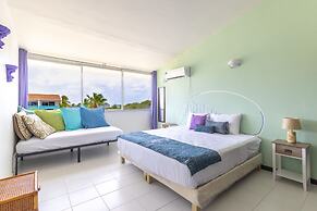 Light House Beach house with Ocean View