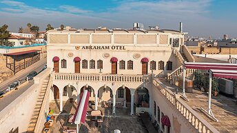 ABRAHAM OTEL