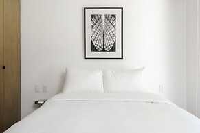 Wynwood House Schiller