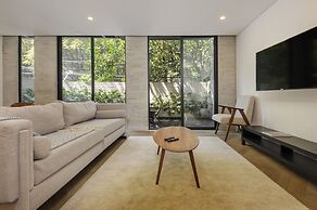 Wynwood House Schiller